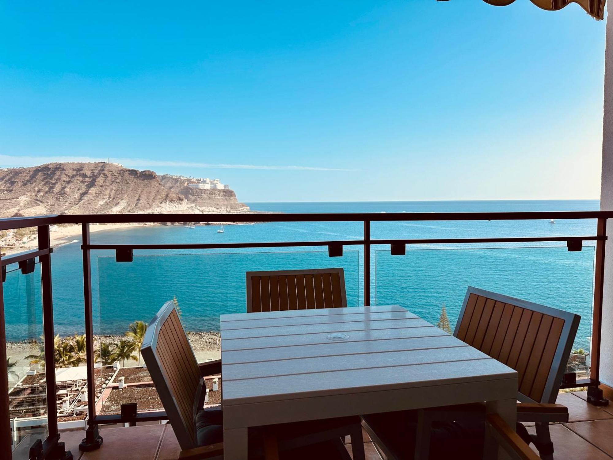 Apartment With Ocean View Playa Del Cura  Bagian luar foto