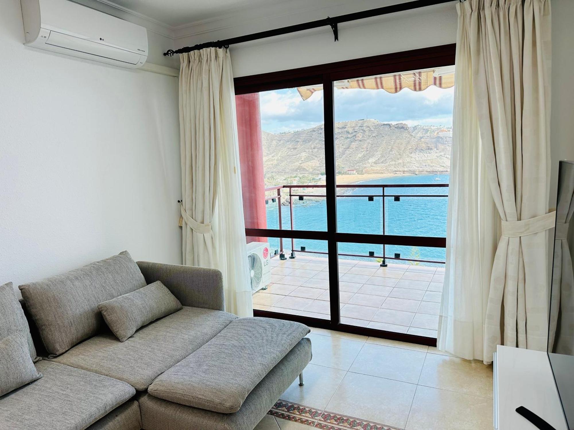 Apartment With Ocean View Playa Del Cura  Bagian luar foto