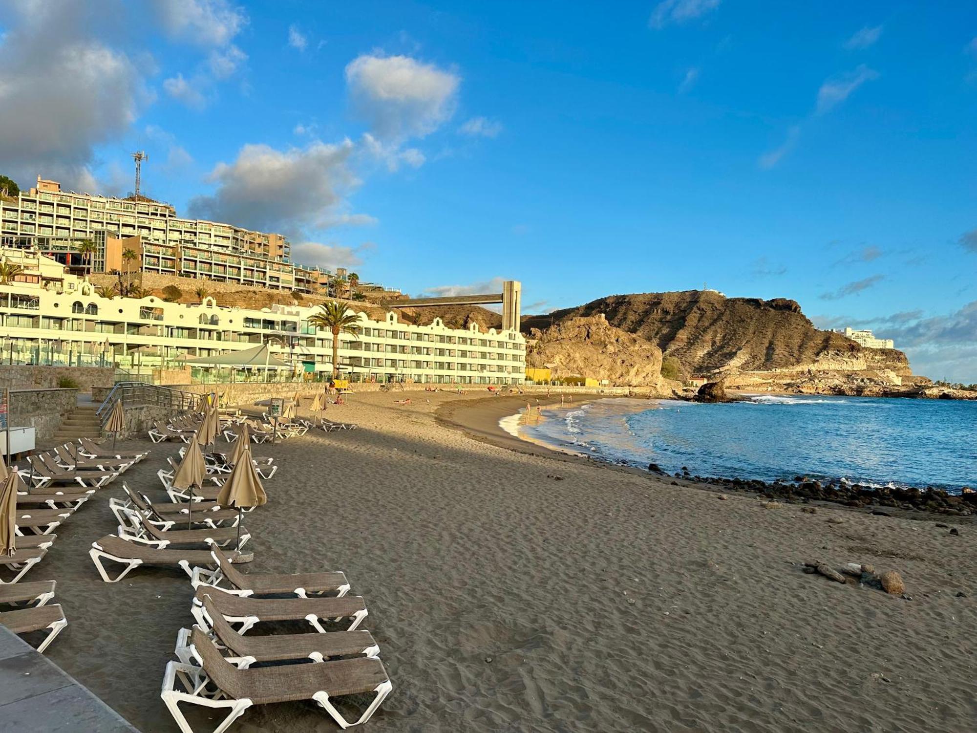 Apartment With Ocean View Playa Del Cura  Bagian luar foto